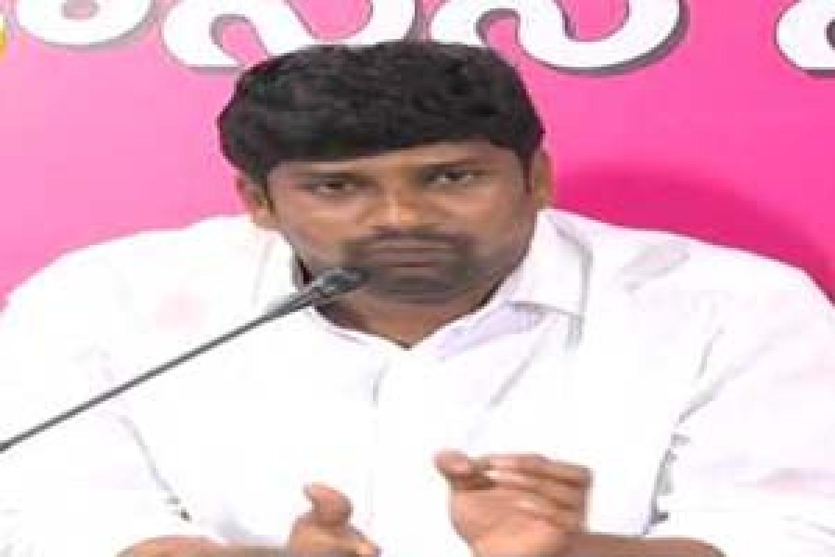 TRS MP Balka Suman lashes out at Revanth Reddy